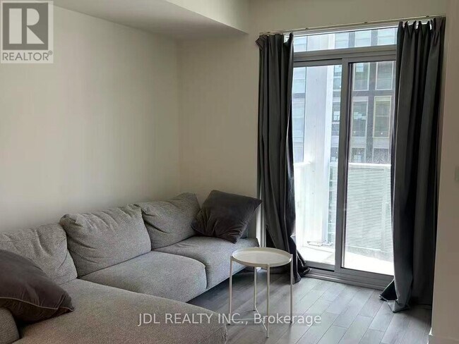 Photo du bâtiment - 89 Church St