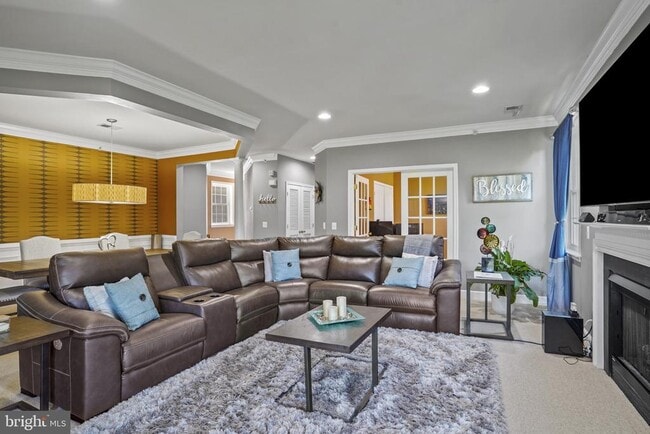 Building Photo - 13868 Greendale Dr