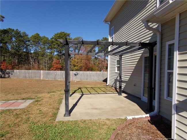 Building Photo - 2929 Aristocrat Ln