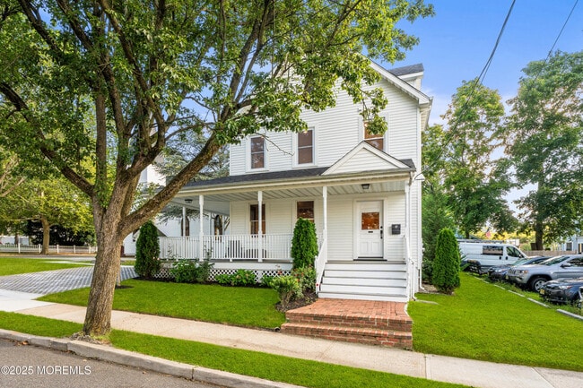 Building Photo - 73 3rd Ave