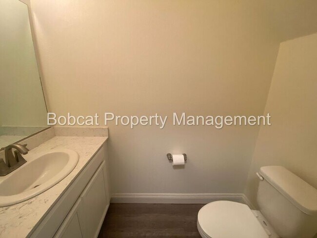 Foto del edificio - 1342 Campagni Ln