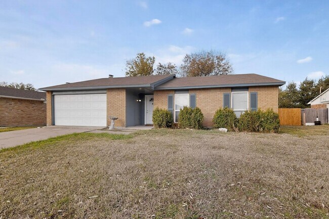 Foto del edificio - 6805 Newcastle Pl