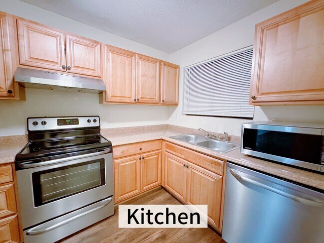 Foto del edificio - 2493 Hidden Cove Ct