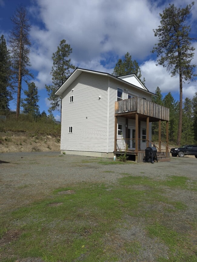 Building Photo - 21 Bj's Pl