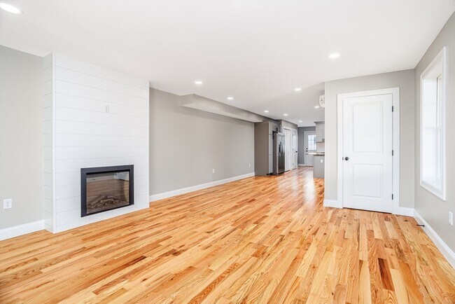 Foto del edificio - 33 Milton St