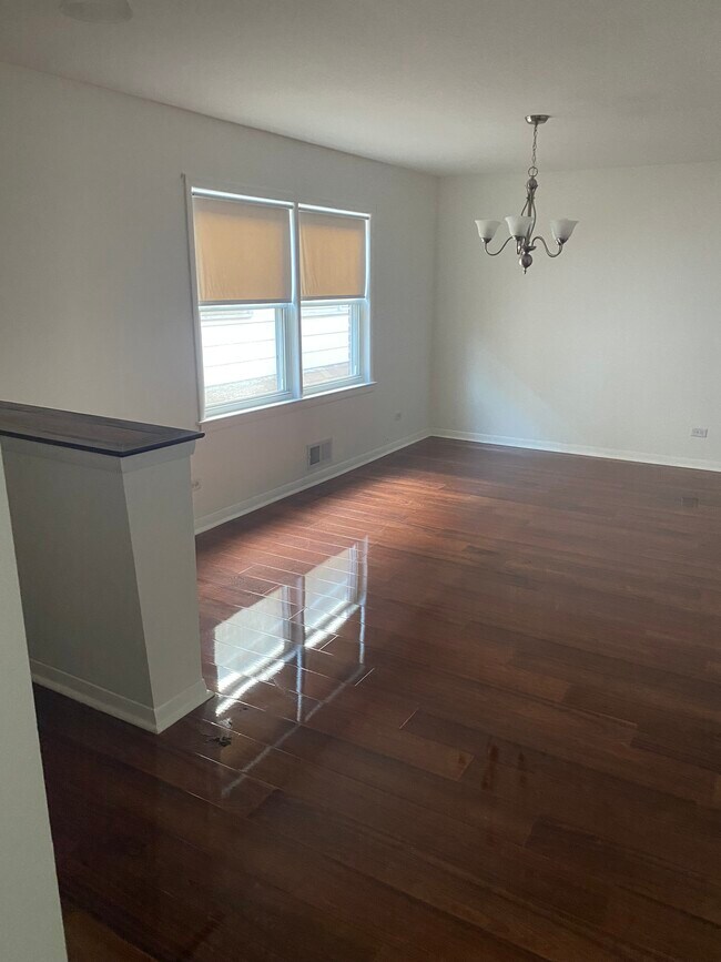 Foto del edificio - 6542 N Mozart St