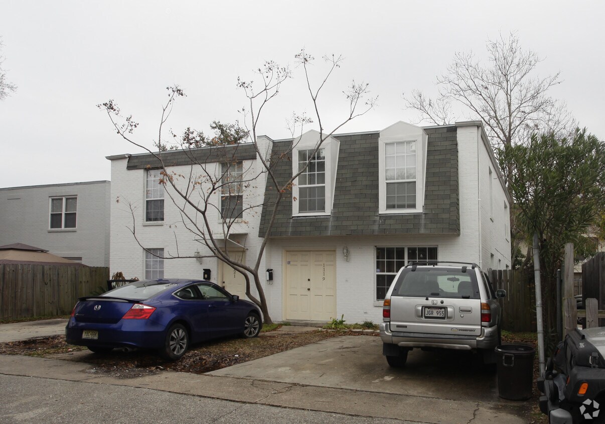 Building Photo - 1121 Carrollton Ave