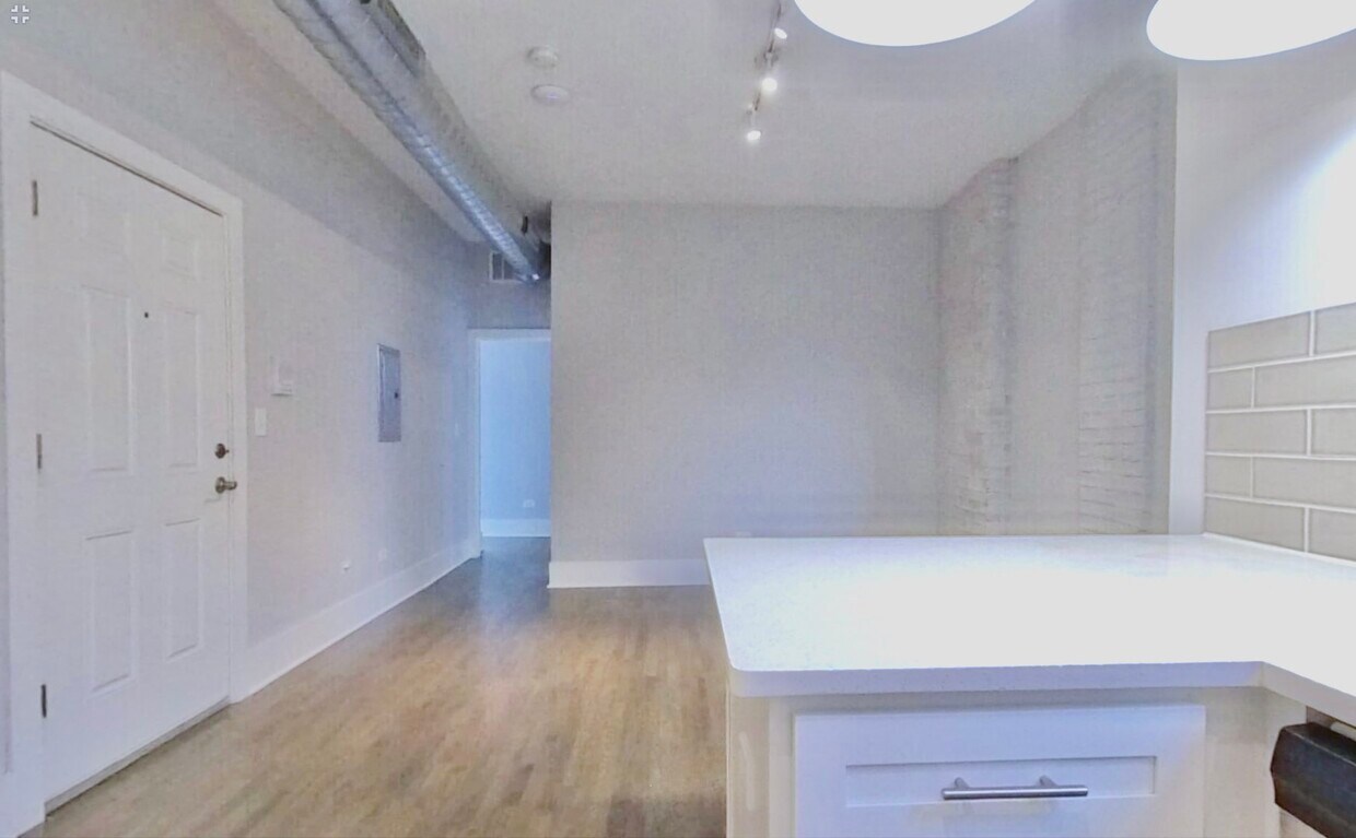 Primary Photo - 1722 W 21st St