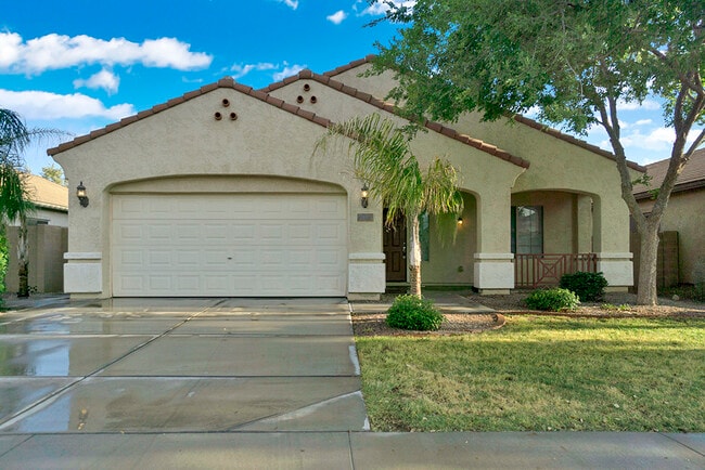 Building Photo - 10913 E Bella Via