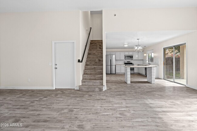 Foto del edificio - 4051 E Melinda Ln