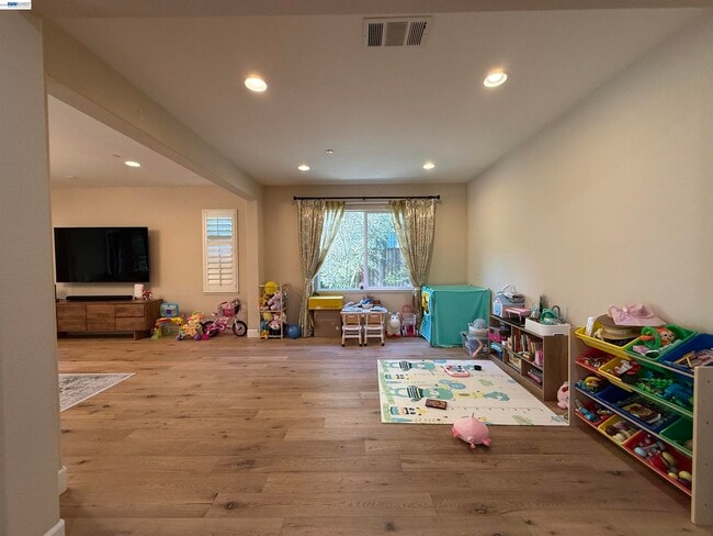 Building Photo - 7826 Kelly Canyon Pl