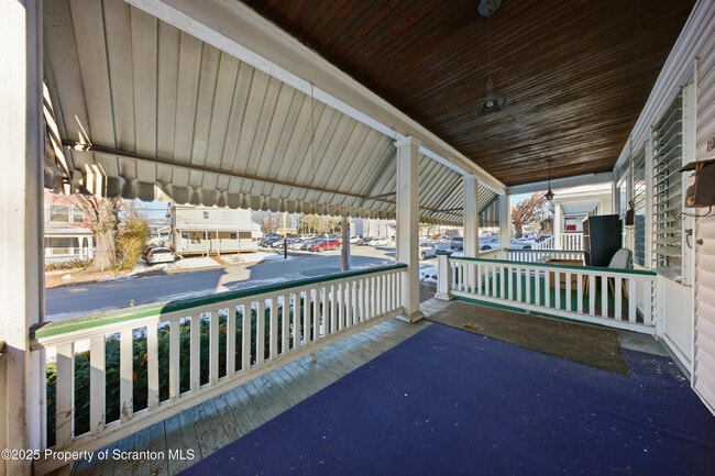 Building Photo - 1312 N Washington Ave