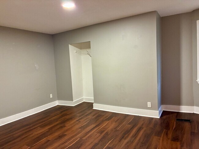Foto del edificio - MOVE IN SPECIAL! $100 SECURITY DEPOSIT