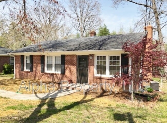 Foto del edificio - 7 Pembroke Ln