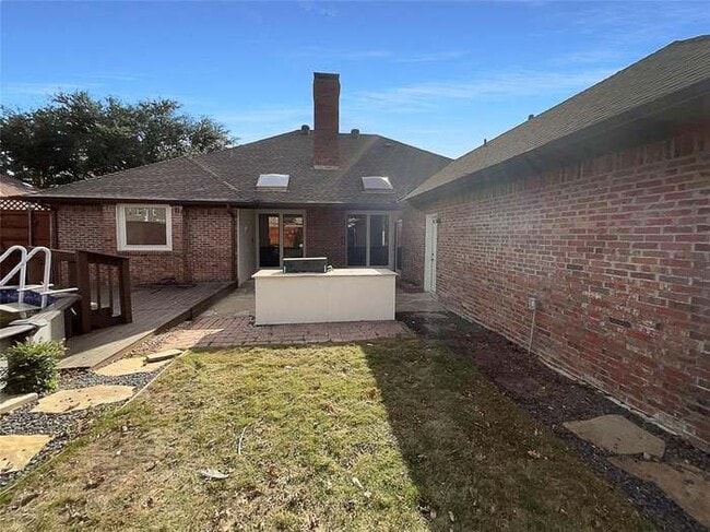 Building Photo - 6211 Crested Butte Dr