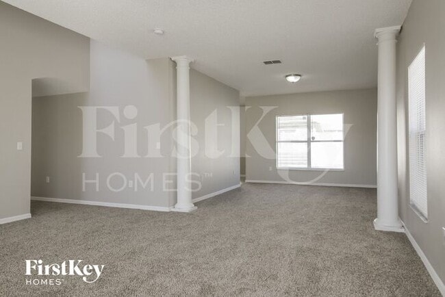 Building Photo - 556 Big Sioux Ct