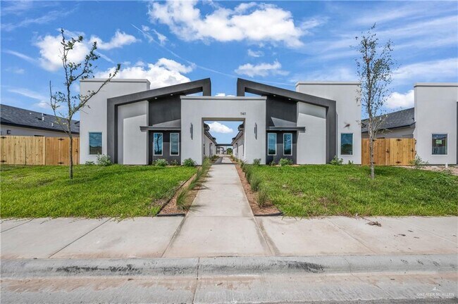 Foto del edificio - 11405 N 25th St