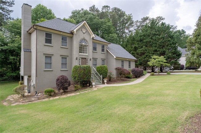 Building Photo - 3230 Mary Dr