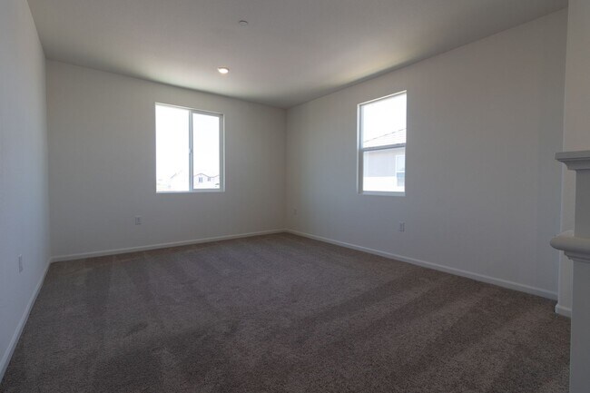 Foto del edificio - Stunning new home for rent in Manteca!