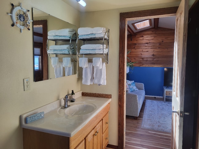 Foto del edificio - 7398 Birch Bay Dr