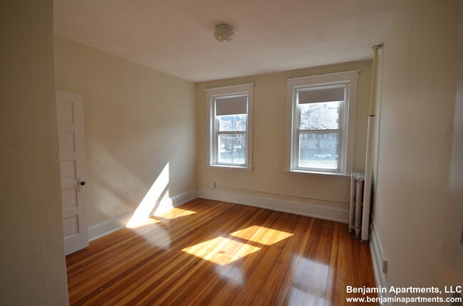 Building Photo - 1379 Commonwealth Ave