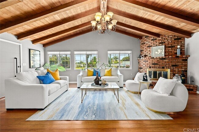 Foto del edificio - 12482 Farndon Ave