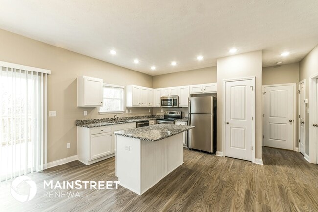 Building Photo - 9137 River Trail Dr