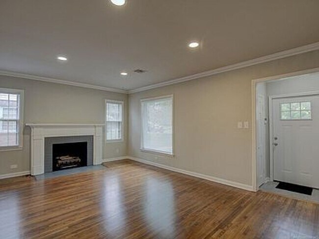 Foto del edificio - 2 Bed 1 Bath Tulsa Rental Home - Available...