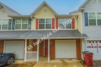 Building Photo - 161 Swaying Pine Ct