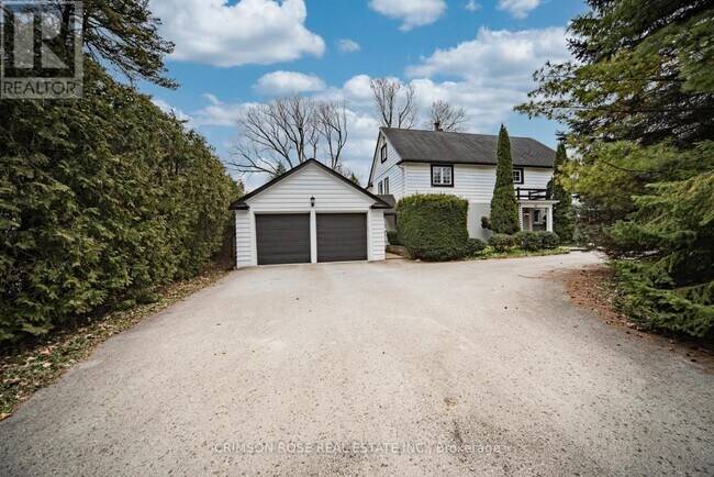 Photo du bâtiment - 40 Birch Hill Ln