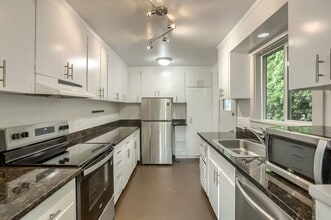 Building Photo - 15536 27th Ave NE