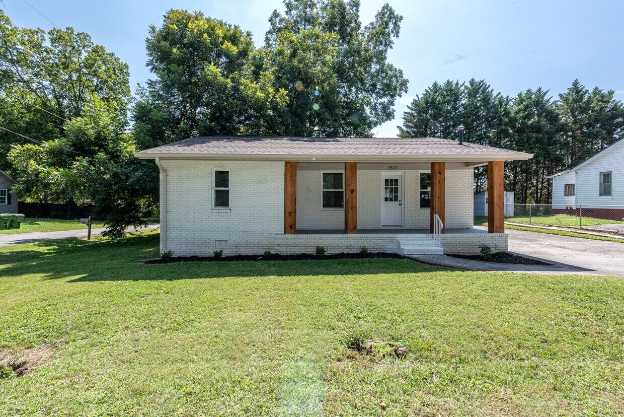 City of Maryville 37804 - 3 bedroom, 2 bat... - City of Maryville 37804 - 3 bedroom, 2 bat...
