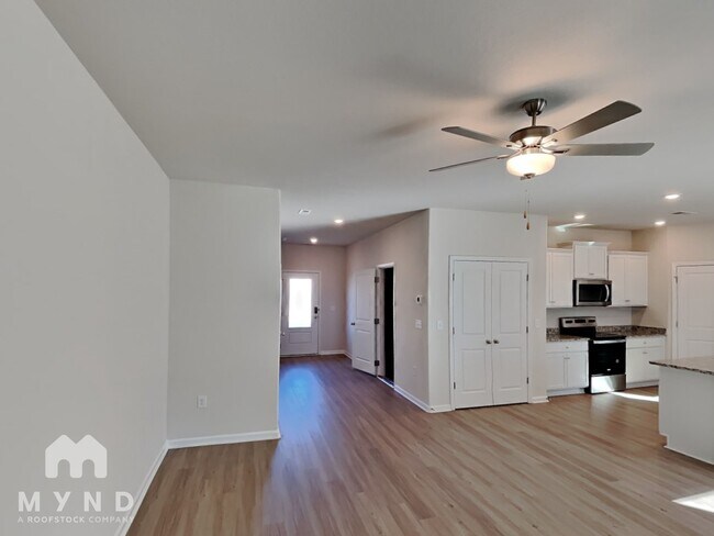 Foto del edificio - 6232 Lowe Ln