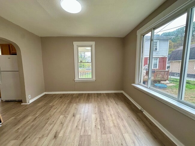 Foto del edificio - 102 Ivy St