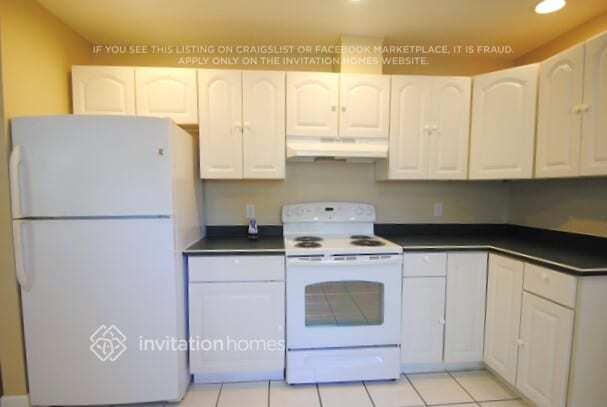 Foto del edificio - 3236 Forestbrook Dr N