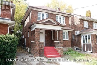 Building Photo - 184 Duplex Ave