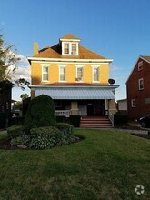 Building Photo - 3859 Brownsville Rd