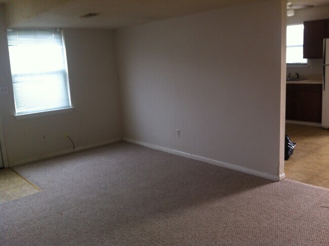 sala de estar - 4812 Meadow Lark Ln