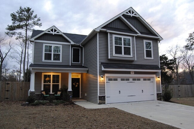 Building Photo - 107 W Berkshire Ct