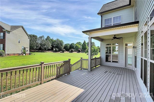 Building Photo - 4036 Meadowview Hills Dr
