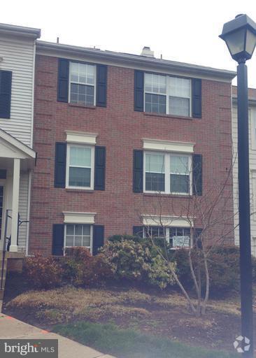Building Photo - 12101 Green Ledge Ct