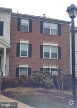 Building Photo - 12101 Green Ledge Ct