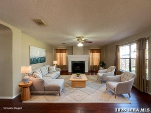 Foto del edificio - 18634 Redriver Trail