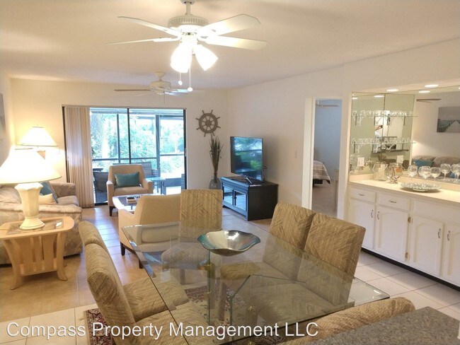 Building Photo - 2 br, 2 bath  - 285 Mission Trail W Unit A