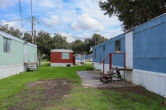 Building Photo - 195 Jonna St