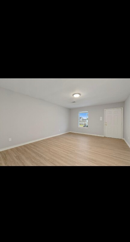 Foto del edificio - 4819 Frankford Ct