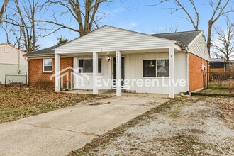 Building Photo - 5679 Tall Oaks Dr