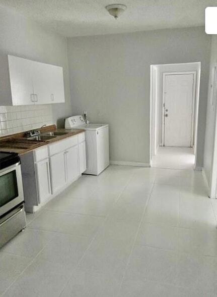 Foto del edificio - 441 NW 18th Ave