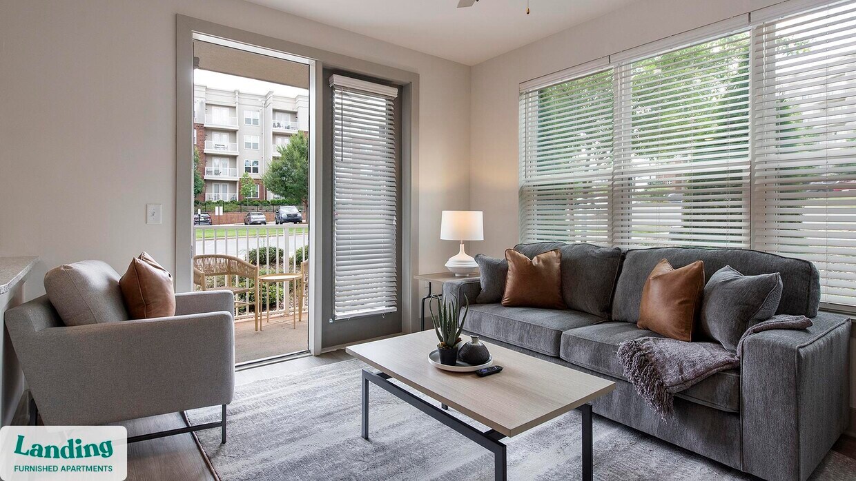Foto principal - 5025 Wembley Central Ln