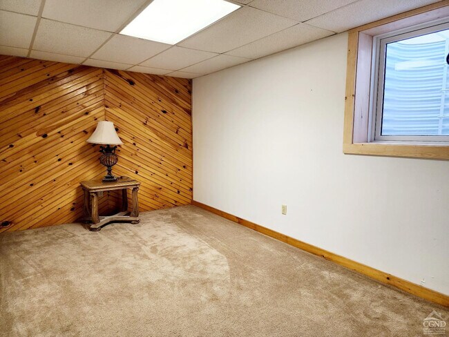 Building Photo - 285 Gridley Rd